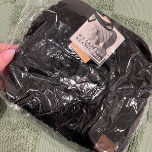 CC Boutique Black Messy Bun Beanie Tail Hat